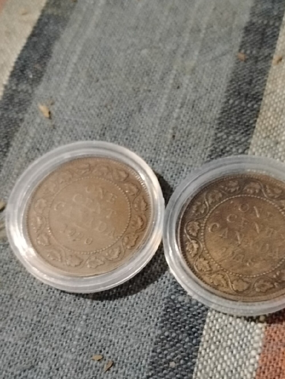 Silver Coin and Bar Collection - Silver Oz(2)&1919&1920 One Cent Pair - Picture 6 of 6